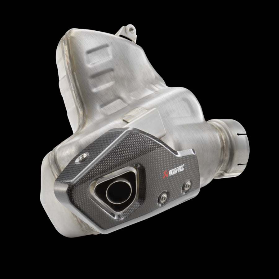 "Akrapovic ""Slip-On Line"""