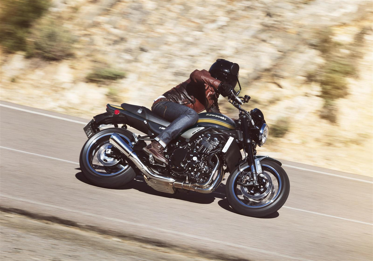 Kawasaki Z900RS 2022